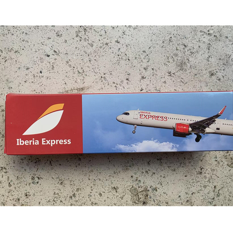Nouveau 1:200 échelle A321NEO  - Model Airplane Plastic avis et prix